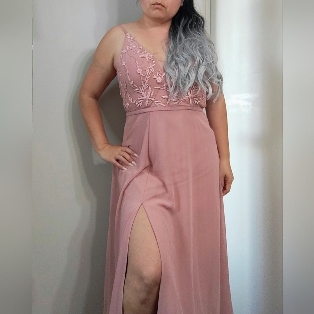 Gorgeous Embroidery Lacey Formal DRESS